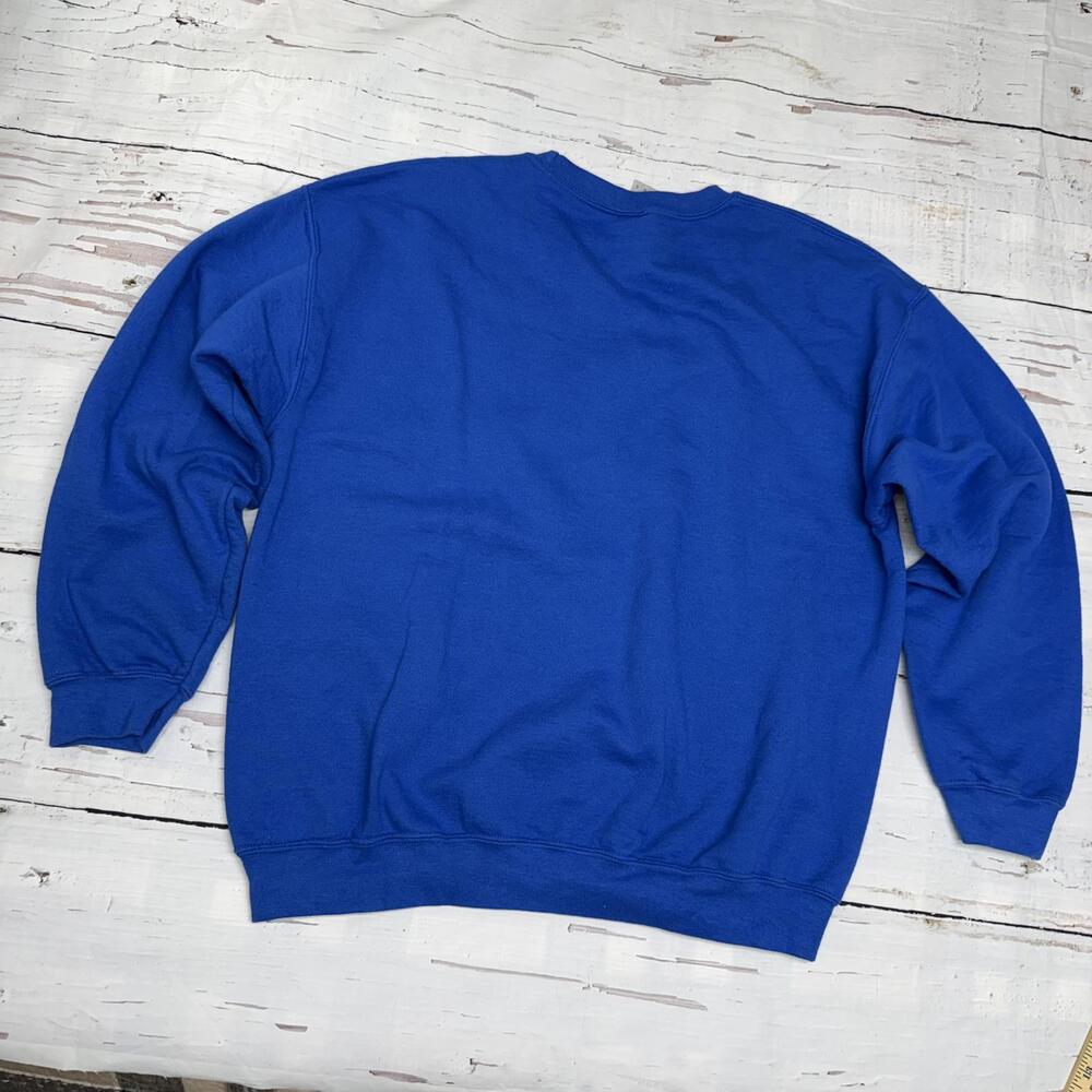 Gildan Heavy Blend‎ Embroidered Smiley Crewneck Blue L Y2K Cozy - Picture 7 of 8